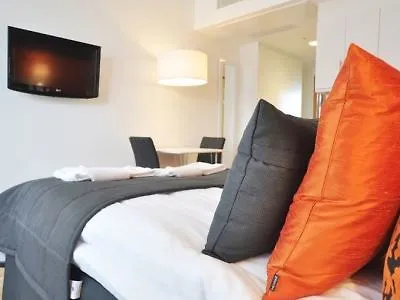 Sky Hotel Apartments, Stockholm 3*,  Schweden