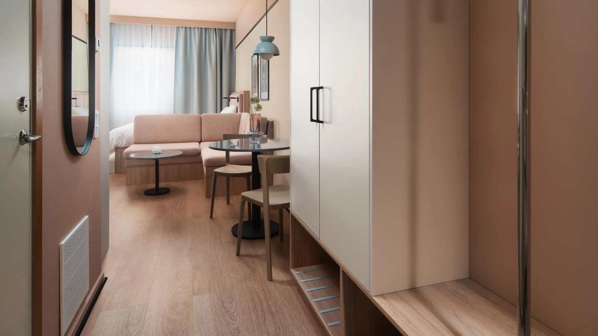 Sky Hotel Apartments, Stockholm